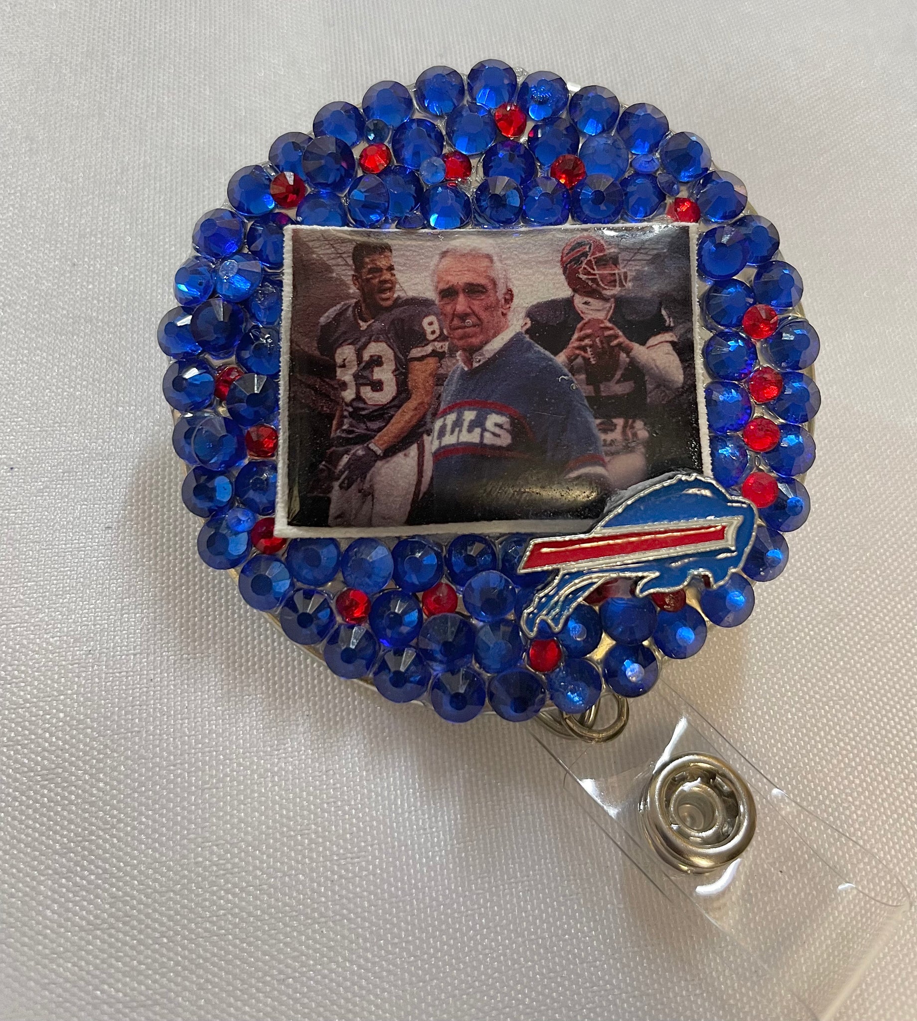 Buffalo Bills Retractable Reel I. D. Holder – Diamond Home